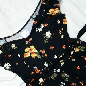 CLOTHING AND ACCESSORIES!! NWT, NWOT, EUC, GUC🌠💝